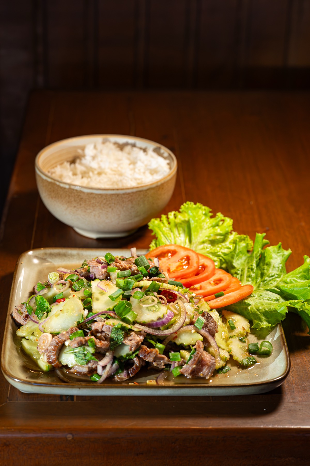 Grilled beef salad