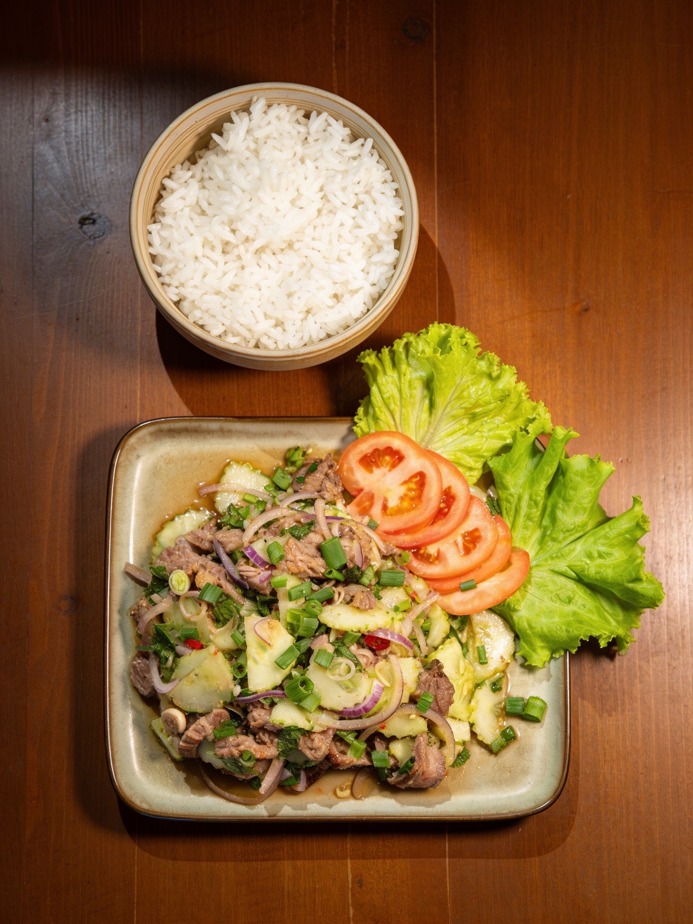 Grilled beef salad